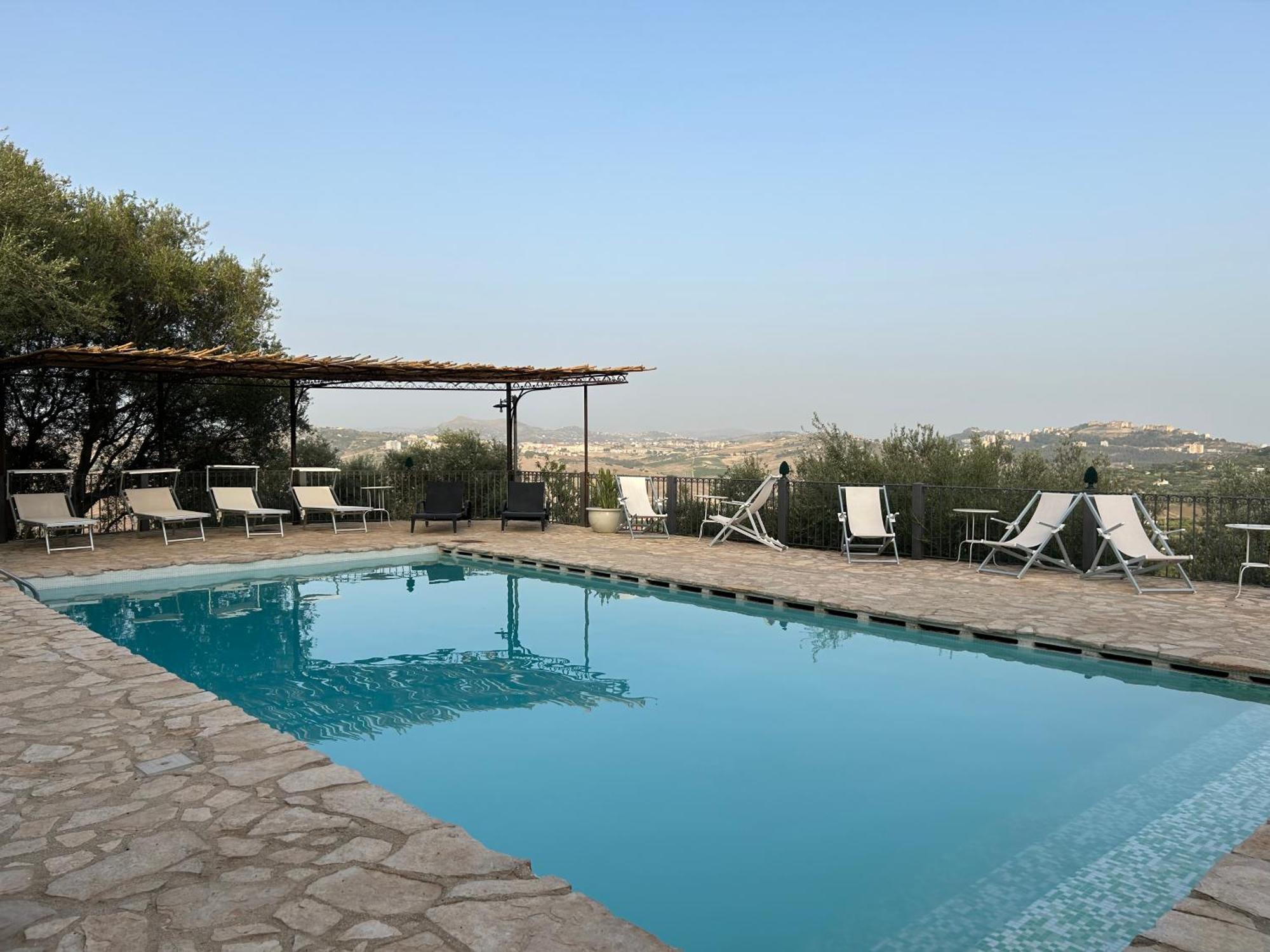 Roba Degli Ulivi Bed and Breakfast Αγκριτζέντο Εξωτερικό φωτογραφία
