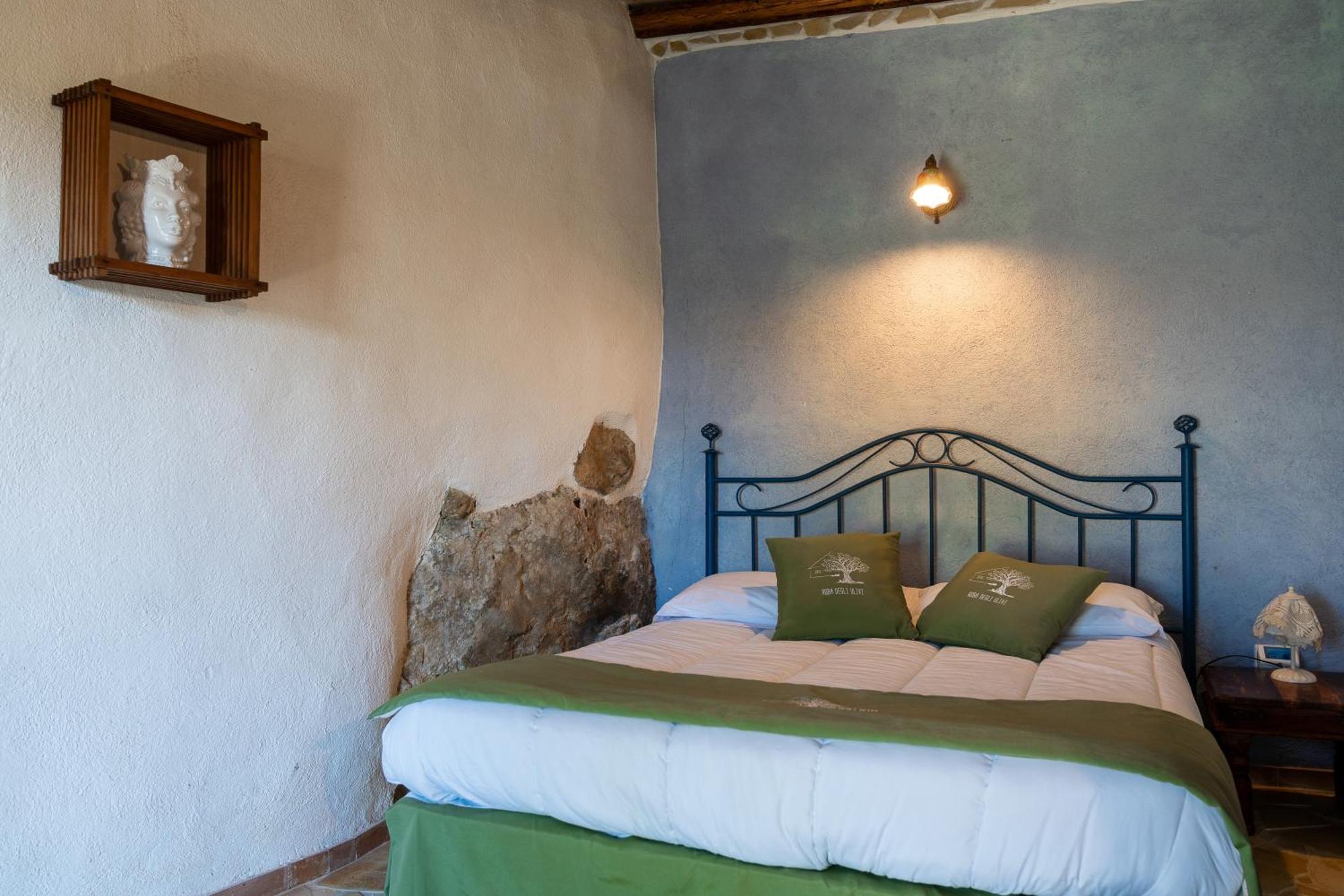 Roba Degli Ulivi Bed and Breakfast Αγκριτζέντο Εξωτερικό φωτογραφία