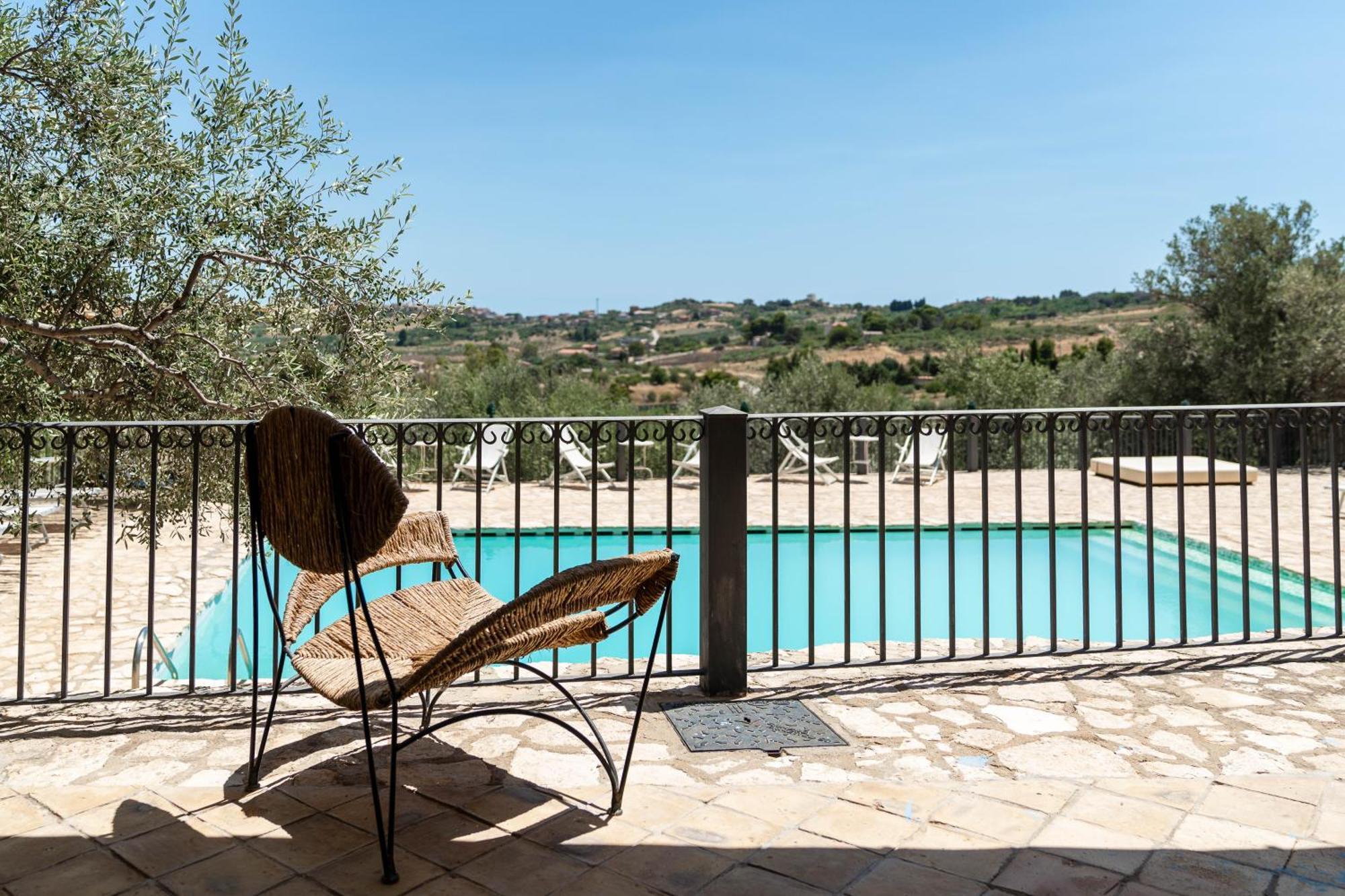 Roba Degli Ulivi Bed and Breakfast Αγκριτζέντο Εξωτερικό φωτογραφία